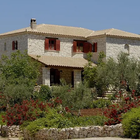 Aresti Mountain