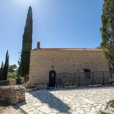 Aresti Mountain וילה