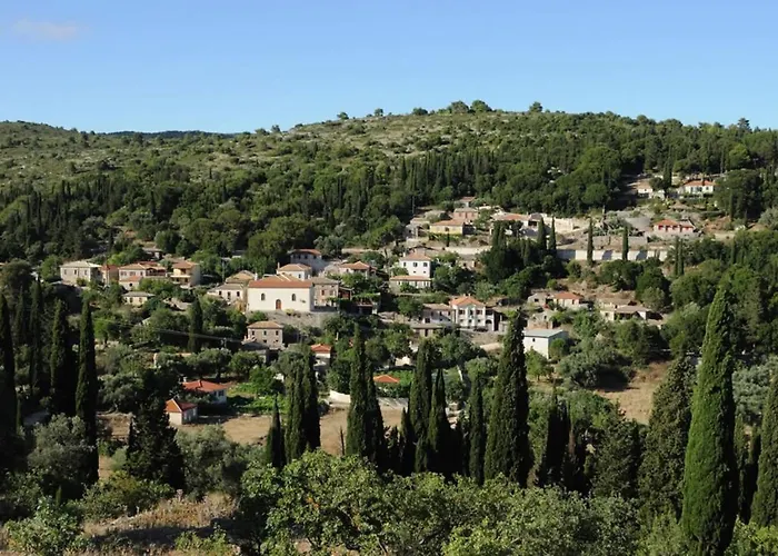 Aresti Mountain Vila Agios Leon