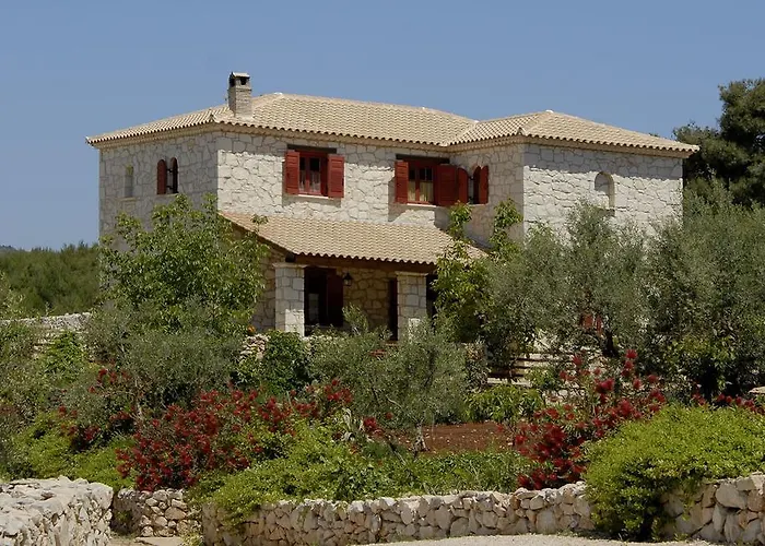 Aresti Mountain