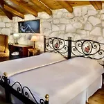 Aresti Mountain Agios Leon