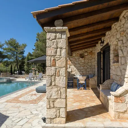 Aresti Mountain Villa