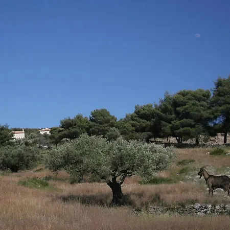Aresti Mountain *