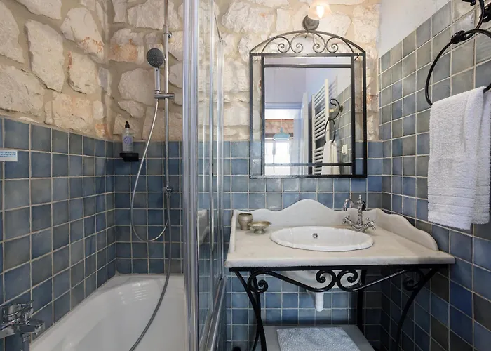 Aresti Mountain 别墅