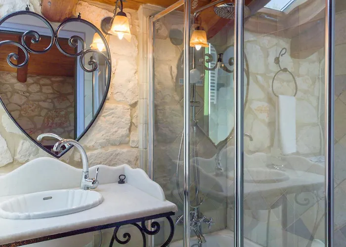 Aresti Mountain Agios Leon