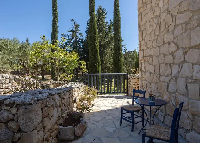 别墅 Aresti Mountain Agios Leon