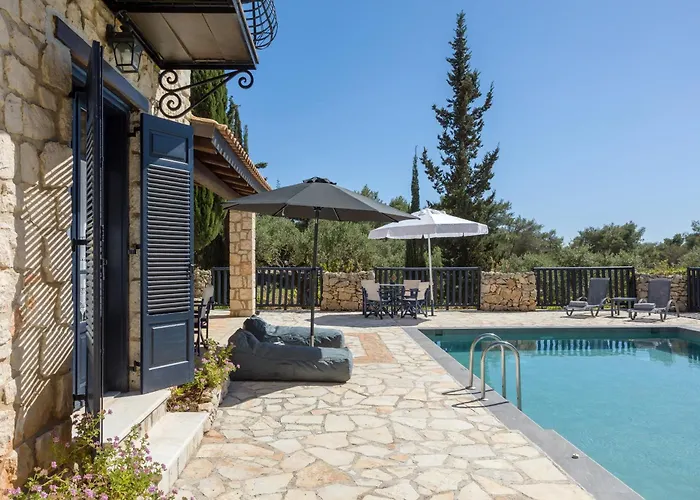 Aresti Mountain 别墅 *