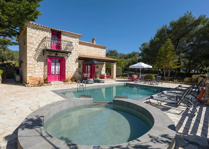 Aresti Mountain 别墅 Agios Leon