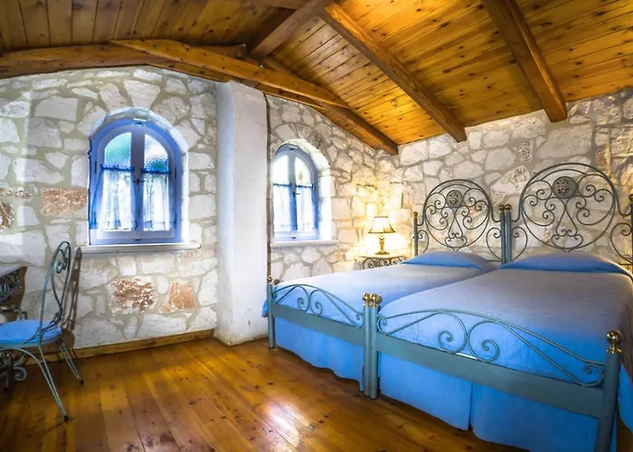 别墅 Aresti Mountain