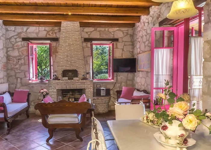 Aresti Mountain * Agios Leon