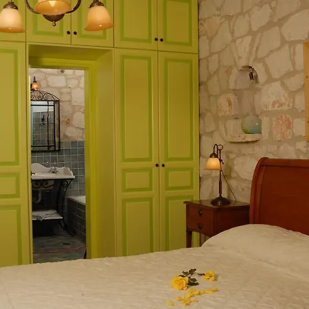 Aresti Mountain * Agios Leon